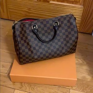 Never used Louis Vuitton bag